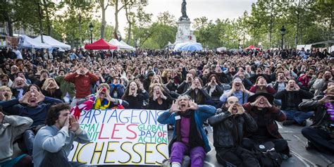 Les Indignés – En Turbulent 21:a-Sekelskrönika Av Samhällsmissnöje Och Politisk Mobilisering